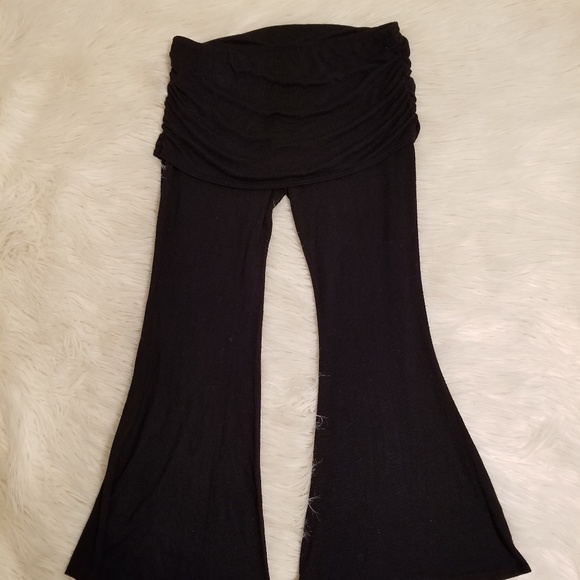 yoga pants with skirt overlay